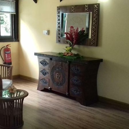 דירות ויקטוריה Shay Lyah Self Catering מראה חיצוני תמונה
