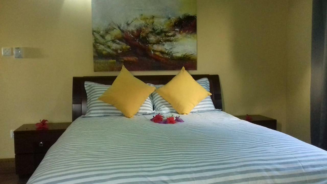 דירות ויקטוריה Shay Lyah Self Catering מראה חיצוני תמונה
