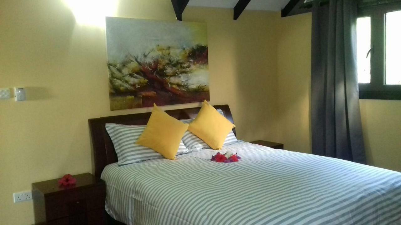 דירות ויקטוריה Shay Lyah Self Catering מראה חיצוני תמונה
